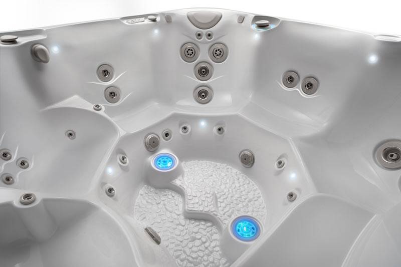 Saltwater hot tub guide